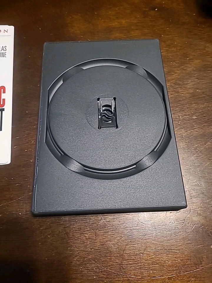 Basic Instinct DVD 1992 Special Edition - Missing Plastic On Case - Image 3 of 4