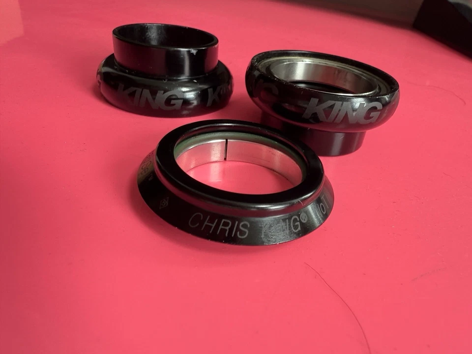 Chris King Sotto Voce Black NoThreadset 1 1/8 inch EC34 Headset, Unridden - Image 4 of 4