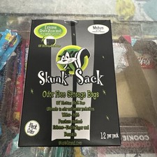 Skunk Sacks Medium Size 12 Pack
