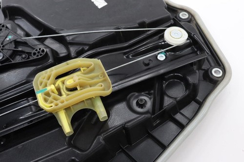 2018 - 2025 BMW X3 G01 REAR RIGHT SIDE DOOR WINDOW GLASS REGULATOR OEM 7393460 - Picture 12 of 15