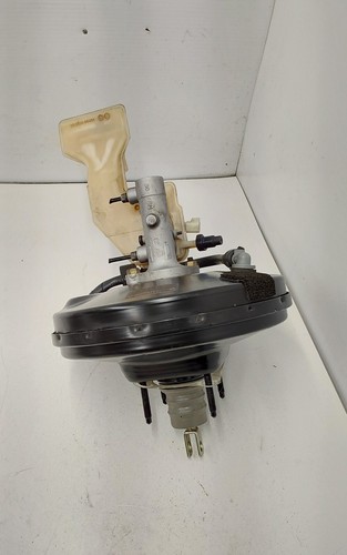 2004-2006 Mazda 3 Brake Booster with Master cylinder OEM - Picture 7 of 14