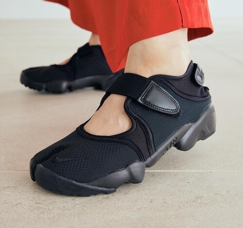 【新品タグ付き】NIKE AIR RIFT ブラック　23cm Nike WMNS Air Rift Breathe Triple Black DN1338-004 New | eBay
