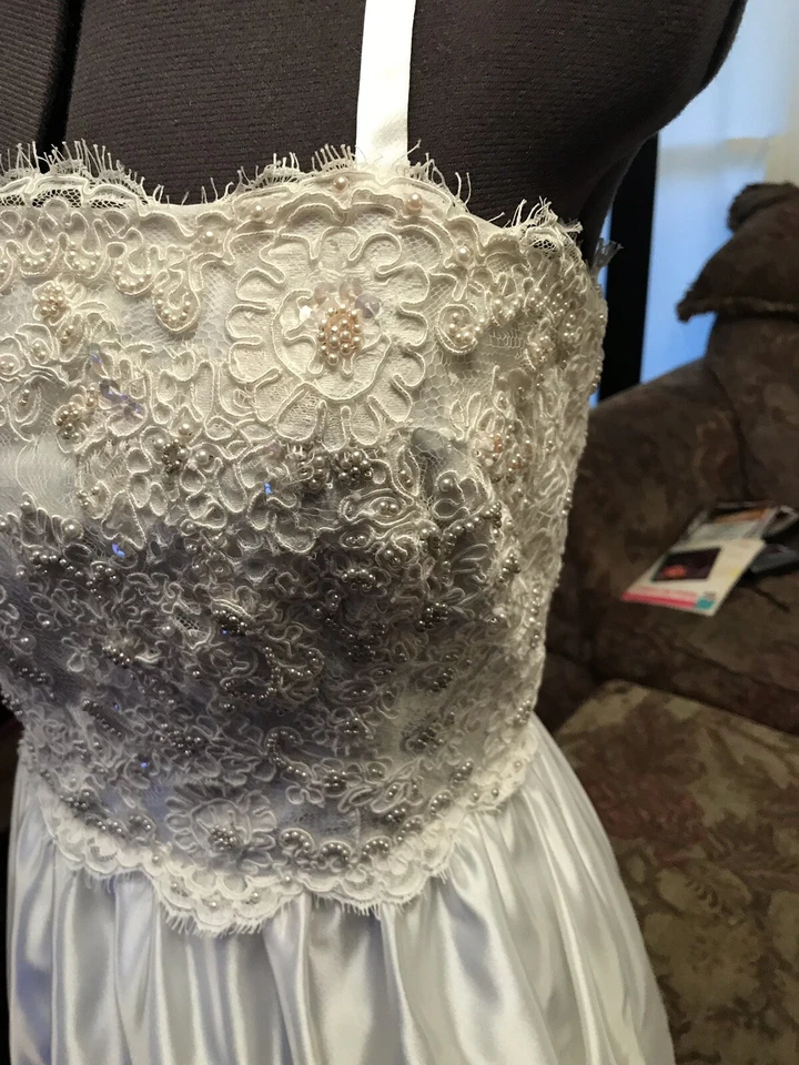Alyce Designs Wedding Dress Size 8 Waist-floor 40” C12pix4size/detail.MAKE OFFER - Image 3 of 4
