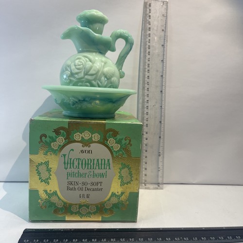 AVON Victoriana Pitcher & Bowl Skin-so-soft Bath Oil Decanter 6 Fl Oz New Full.