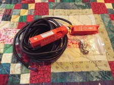 NEW no box Ferrocode Allen Bradley 440N C02078 Ser A Guard Master Gate Switch