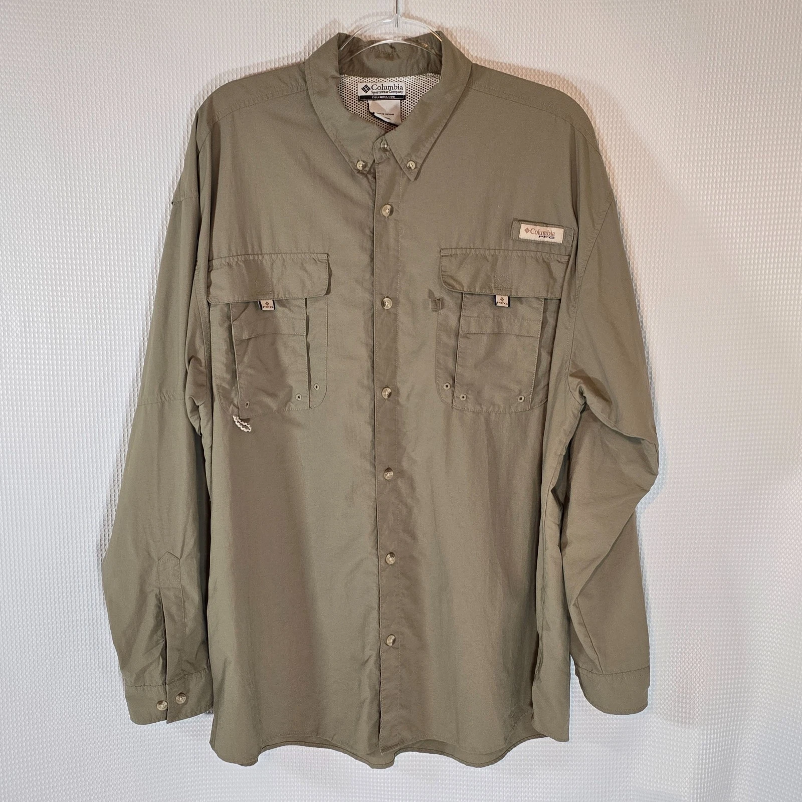 Columbia PFG Fishing Shirt Mens XL Tan Vented Long Sleeve Utility Button Front
Opens in a new window