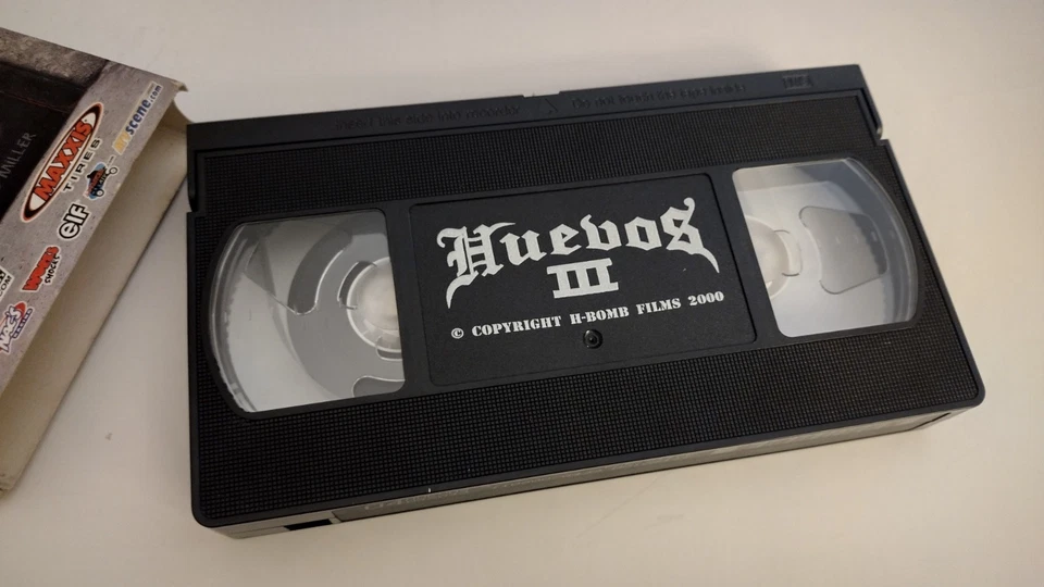 Huevos III 3 ATV Quad Racing Stunts VHS H-Bomb Films Wes Miller Xtreme Sports Foto 3 de 3