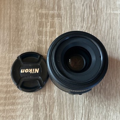 Nikon AF-S DX NIKKOR 35mm f/1.8 G sehr guter Zustand 