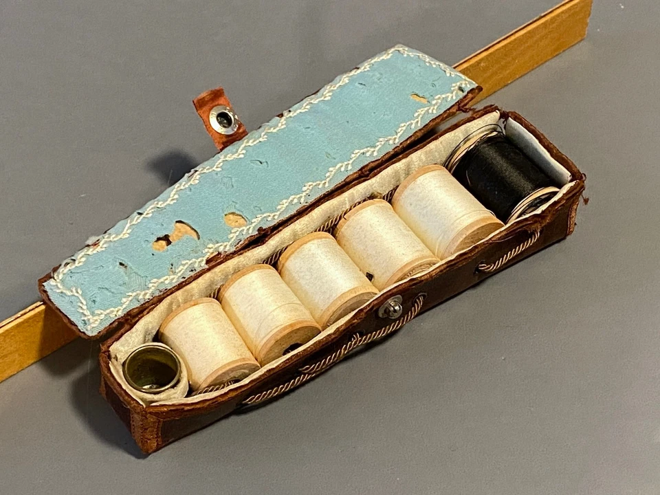 Antique Bronzed Leather Spool Holder Sewing Kit Case Thread Needle Thimble - Image 4 of 4