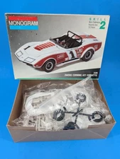 Monogram Owens Corning 427 Corvette 1:24 Scale Model Kit 2945