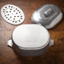 Wagner Ware Magnalite 4265-P 8 QT Roaster With Trivet and Lid