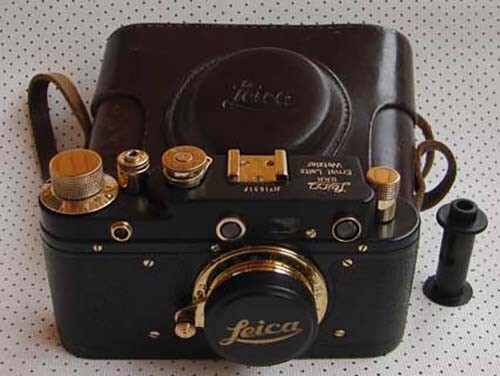 Leica III Regular D.R.P. copy black-gold in leather case (Zorki