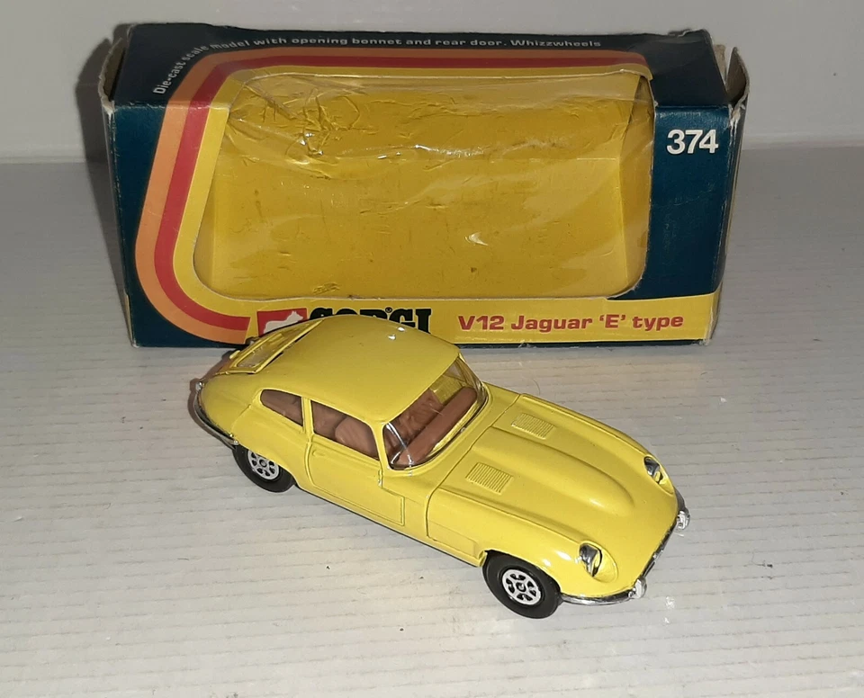 JAGUAR V12 "E" TYPE REF.374 CORGI SCALA 1/43 OBSOLETO - Immagine 2 di 4