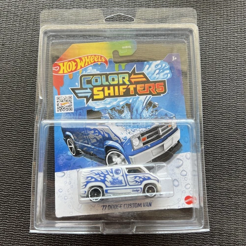 HOT WHEELS COLOR Changing SHIFTERS ‘77 CUSTOM DODGE VAN BLUE Flames Protector