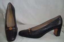 SALVATORE FERRAGAMO Blue Reptile Print Logo Detail Leather Pumps Shoes 9 AAA