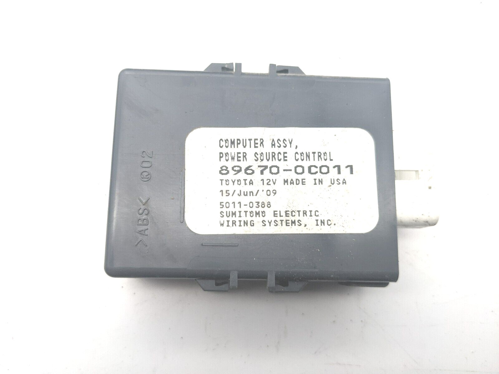 Genuine TOYOTA TUNDRA SEQUOIA POWER SOURCE CONTROL MODULE 89670-0c011 ...