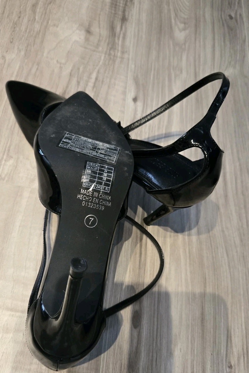 Foto 13 di 17