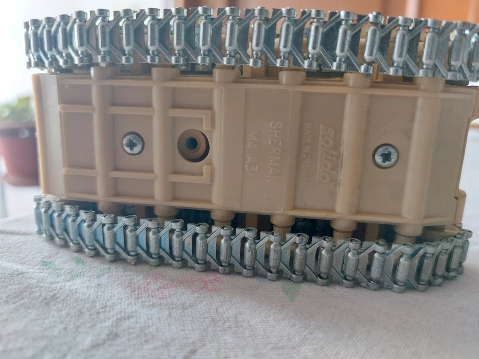 Solido France Modellino Carro Armato SHERMAN M4 A3 scala 1/50 - Immagine 4 di 4