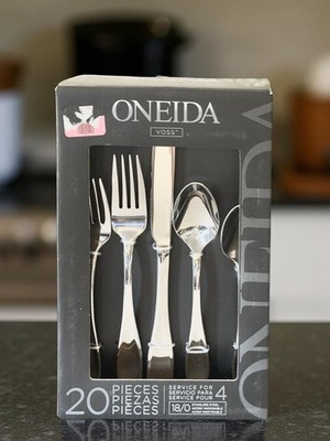 Oneida VOSS (GLOSSY) - 18/0 Stainless Flatware Set / 20pc. / Service for 4 / New