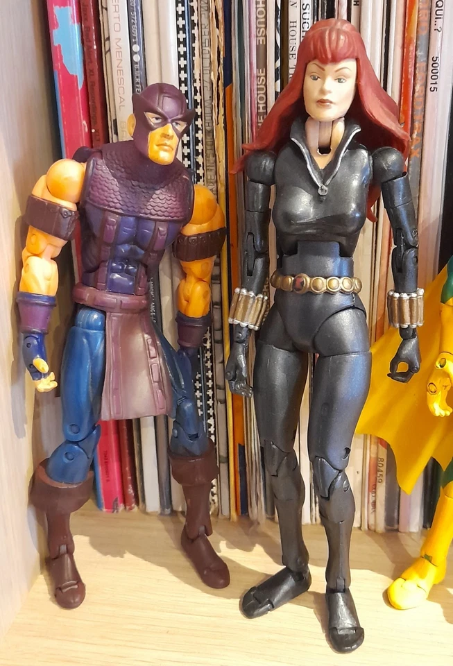 Lot 3 Avengers Marvel Hawkeye, Black Widow & Vision 2003 - Photo 2/3