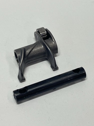 2022 KTM 450 SXF XC ENGINE EXHAUST ROCKER ARM - Picture 3 of 3