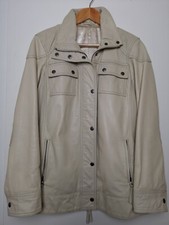 Damen Leder Jacke, Gr. 42,Lammnappa,Perforiert, Beige, tadellos und neuwertig 