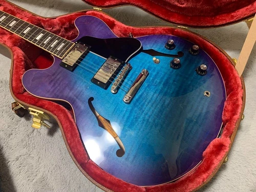 Gibson ES-335 Figured Blueberry Burst Electric From JAPAN
