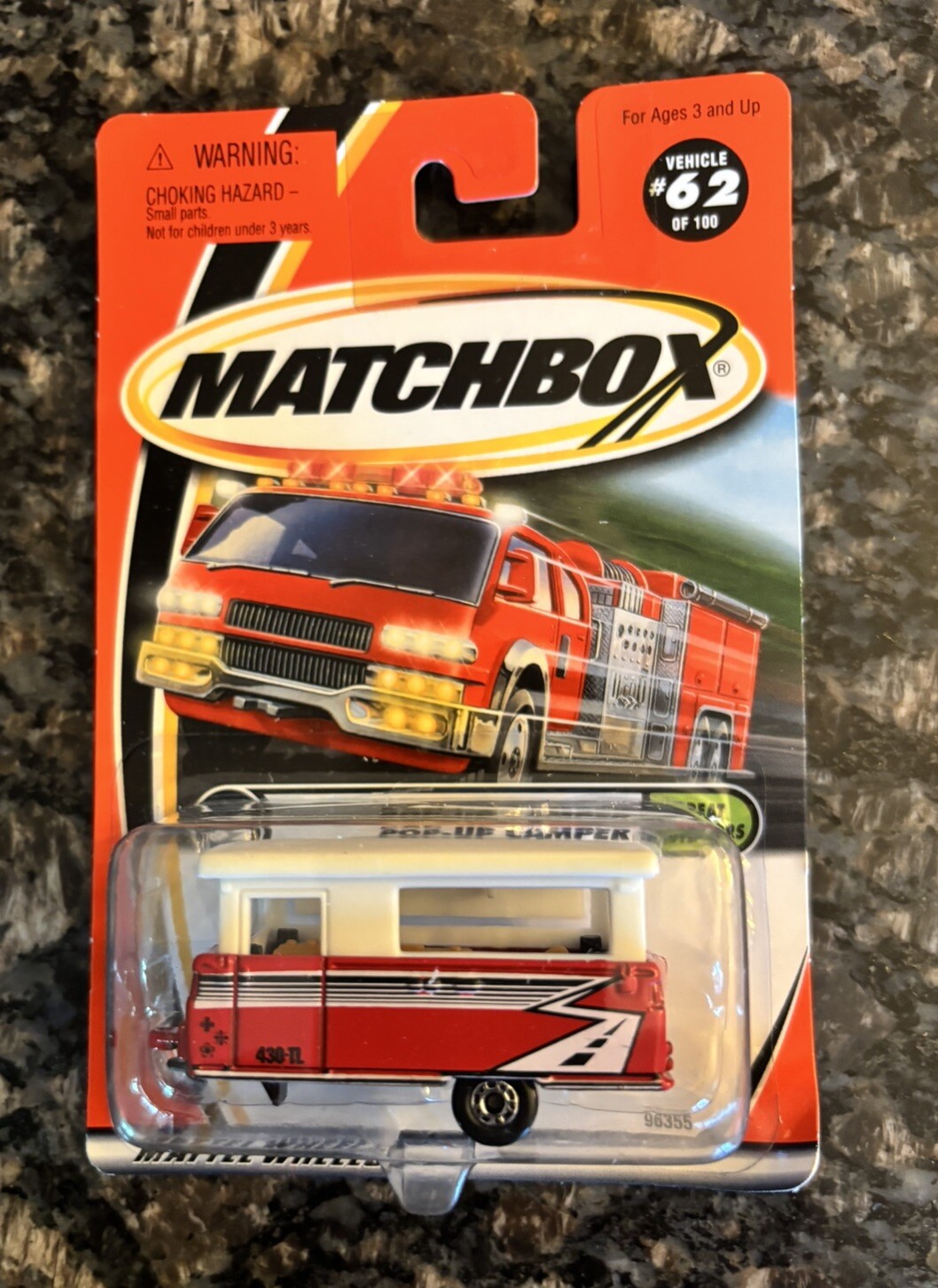 2000 Matchbox Great Outdoors #62 Pop-Up Camper Tow Trailer Red & White 1:64 NM