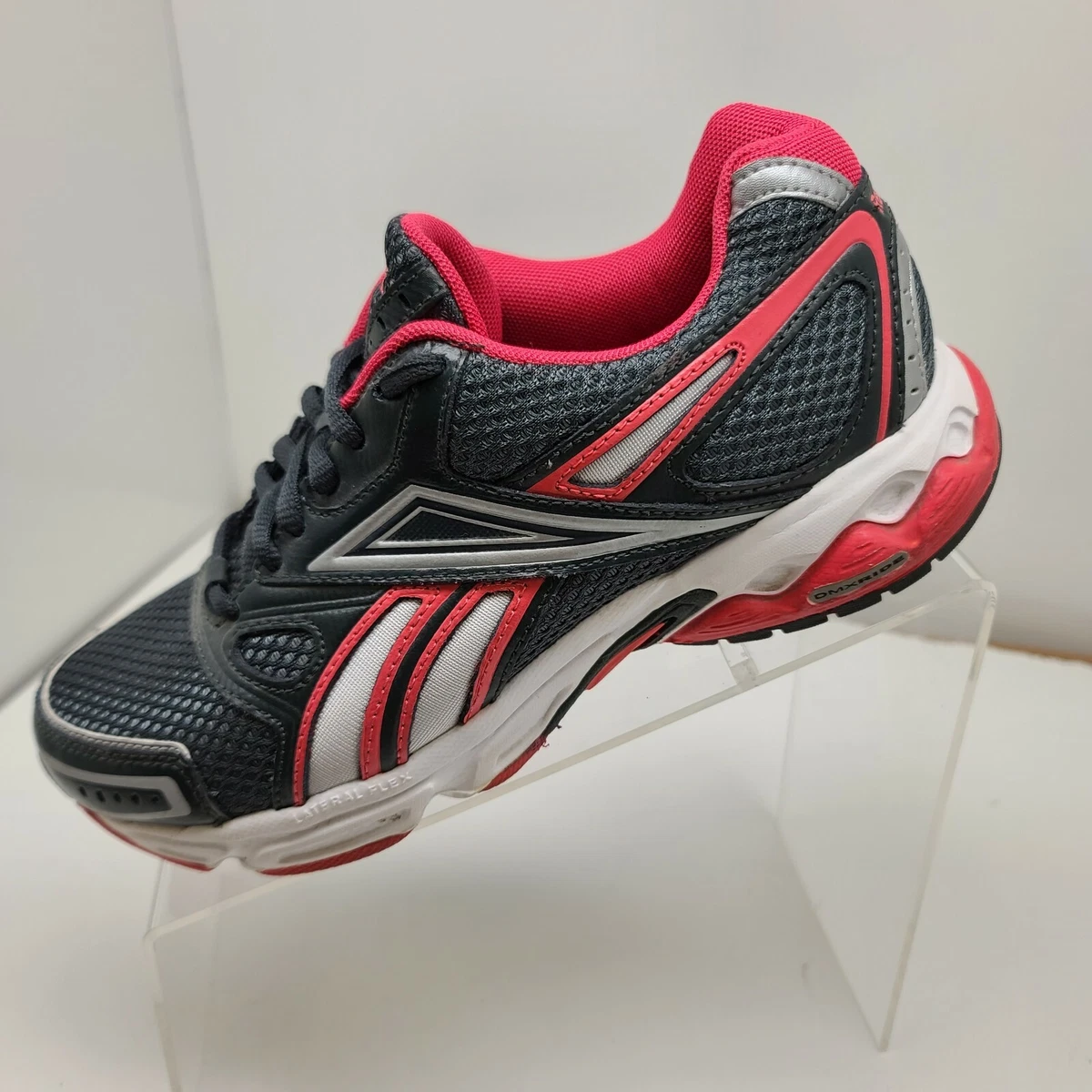 Reebok DMX 1000 Size 9 .Radiant Red/Black/White\