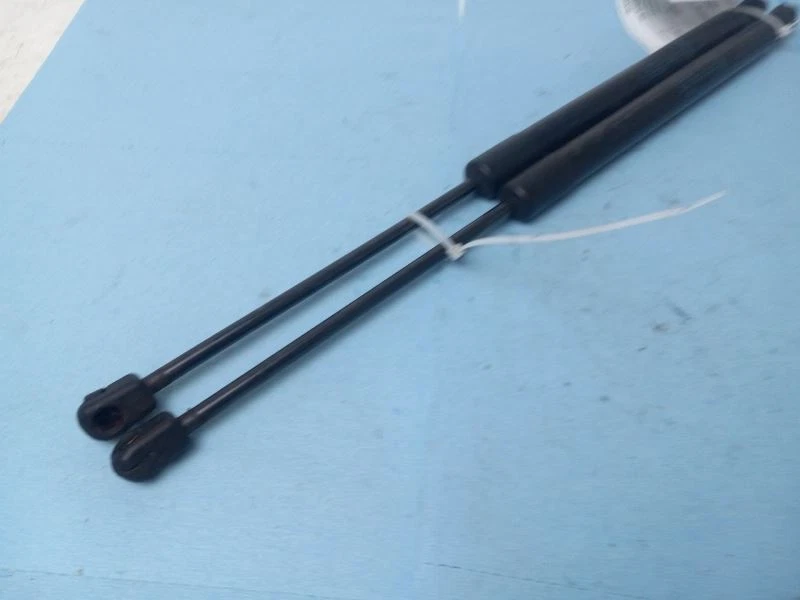 PUNTAL PUERTA TRASERA PARA AUDI Q7 2007-2009 Foto 2 de 4