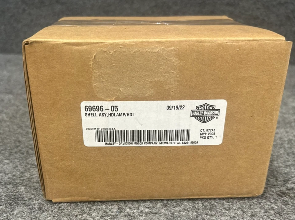 Carcaça de farol cromada Softail Harley-Davidson 2000-2015 fabricante de equipamento original 69696-05 - Imagem 4 de 4