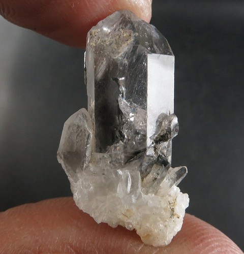 23 CARAT STUNNING RARE BROOKITE RUTILE INCLUDED QUARTZ CRYSTAL @ PAKISTAN - Foto 3 di 8