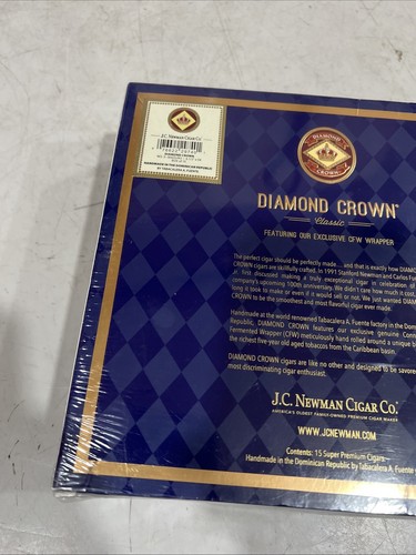 Corona diamantata Robusto n. Scatola 3 sigari 8,25" x 7,5" x 1,75" - Foto 7 di 11