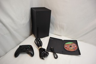 MICROSOFT XBOX SERIES X 1TB BLACK W/WIRELESS CONTROLLER & (1)GAME MODEL#1882