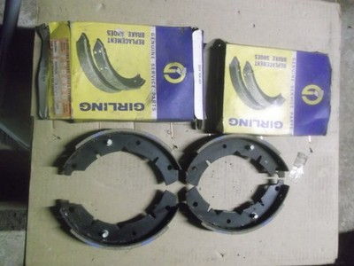 VAUXHALL VIVA HA SET NEW GIRLING FRONT  BRAKE SHOES