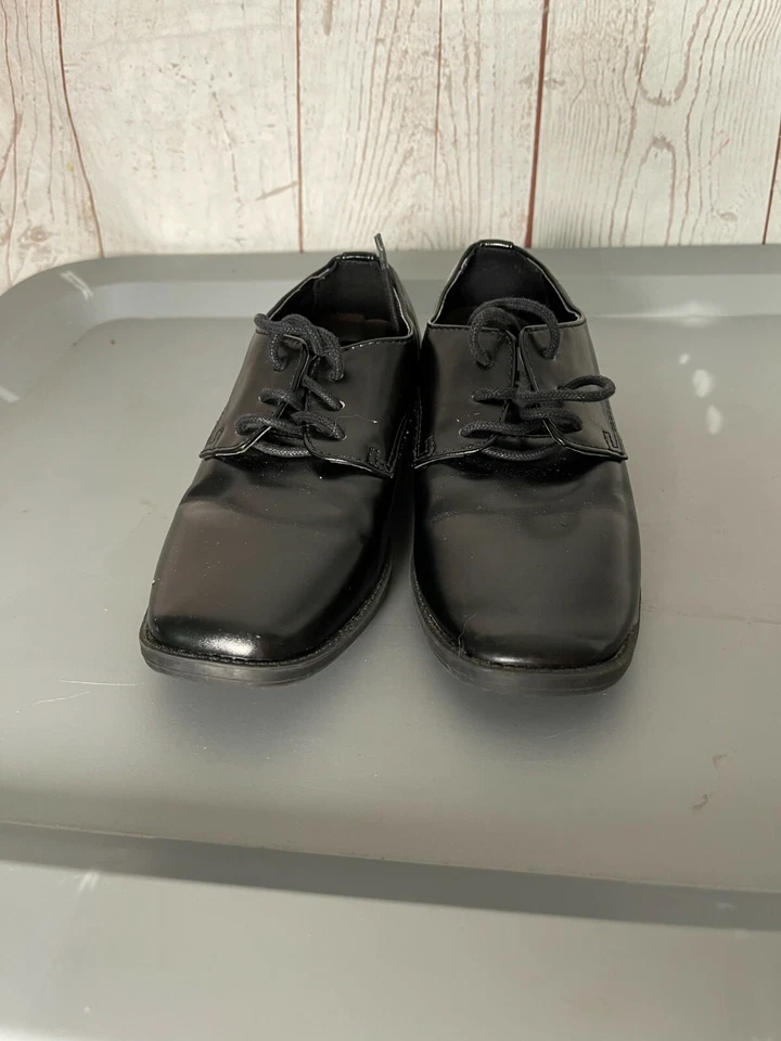 Zapatos de vestir David & Co para niños color negro talla 1 Foto 2 de 4