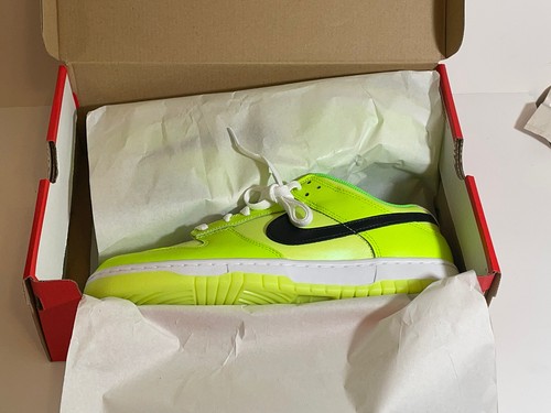 Nike Dunk Low SE Shoes Splash Volt Total Orange Glowing Sole FJ4610-702 Sz 10.5 - Picture 2 of 11