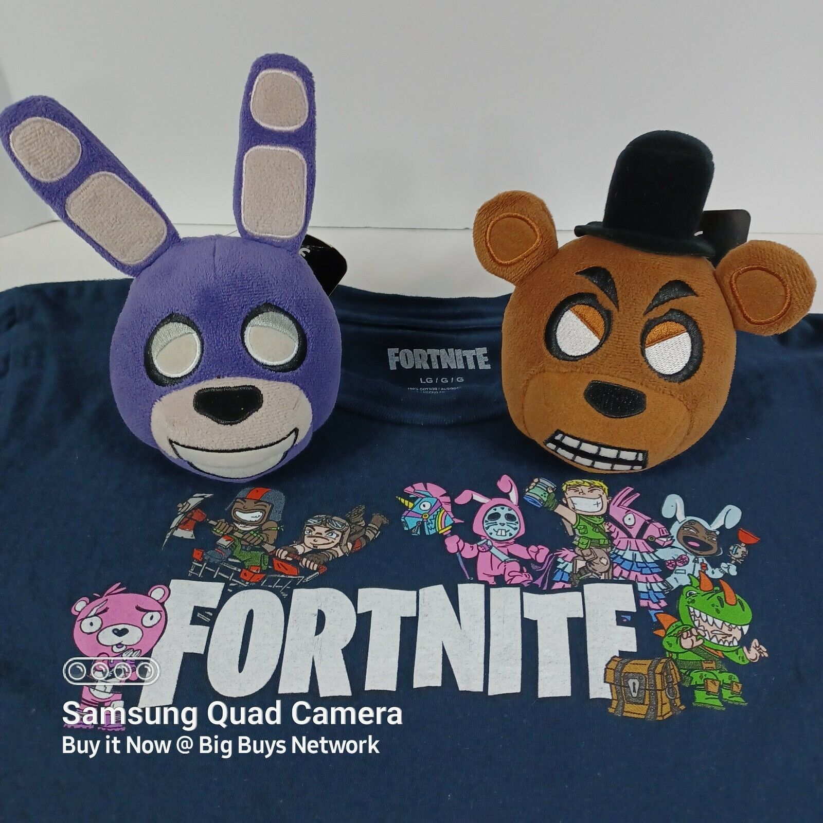 FREE SKIN for EVERYONE! (Fortnite x FNAF) 