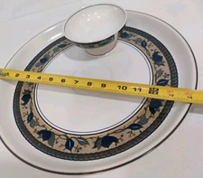 Mikasa Intaglio ARABELLA Chip and Dip 14" Tray and 4.75x2.5" Bowl Discontinued