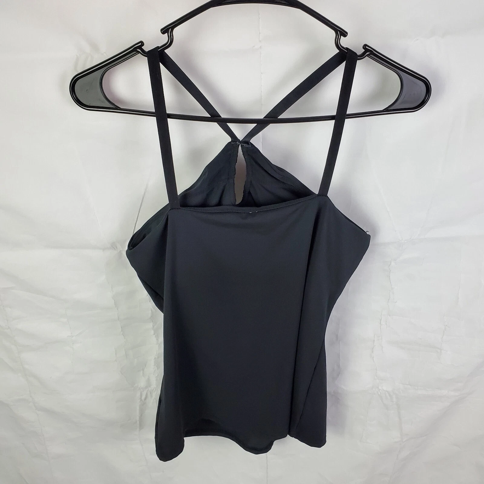 fabletics gail tank top active athletic gym shelf bra shirt