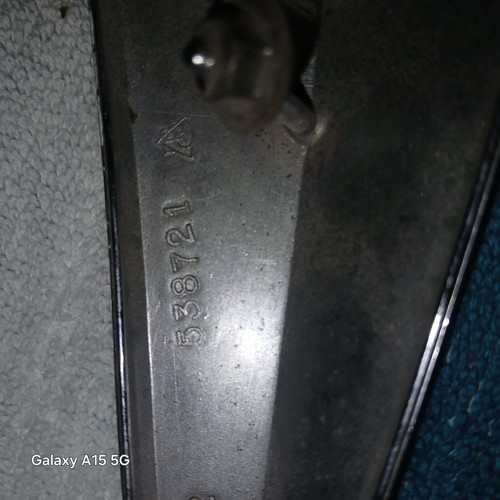 NOS 1961 Pontiac trunk emblem Catalina Bonneville 61 OEM 538721 - Picture 6 of 6