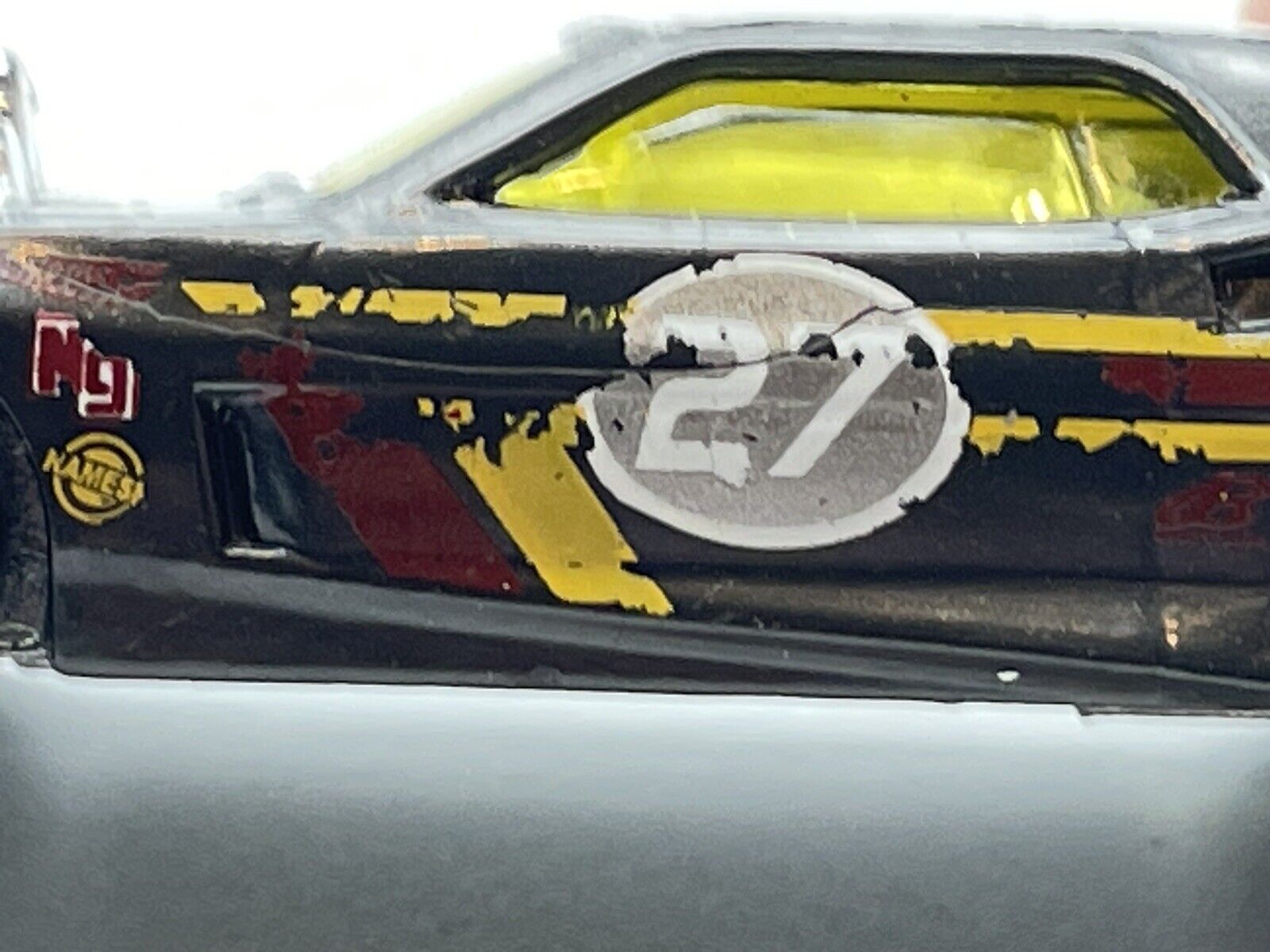 Picture 4 of 5