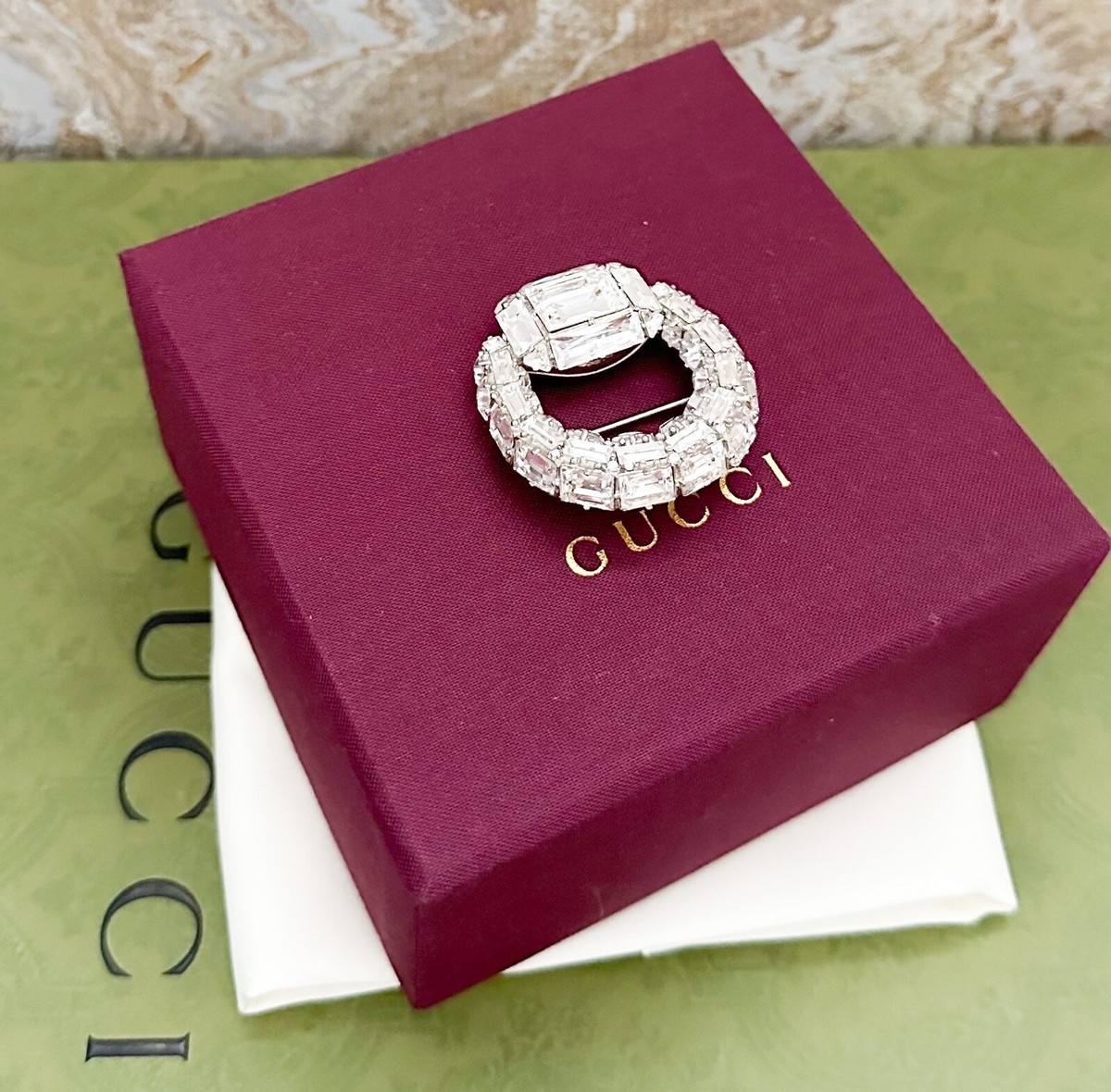 Gucci Horsebit Crystal Embellished Silver Metal Brooch | eBay