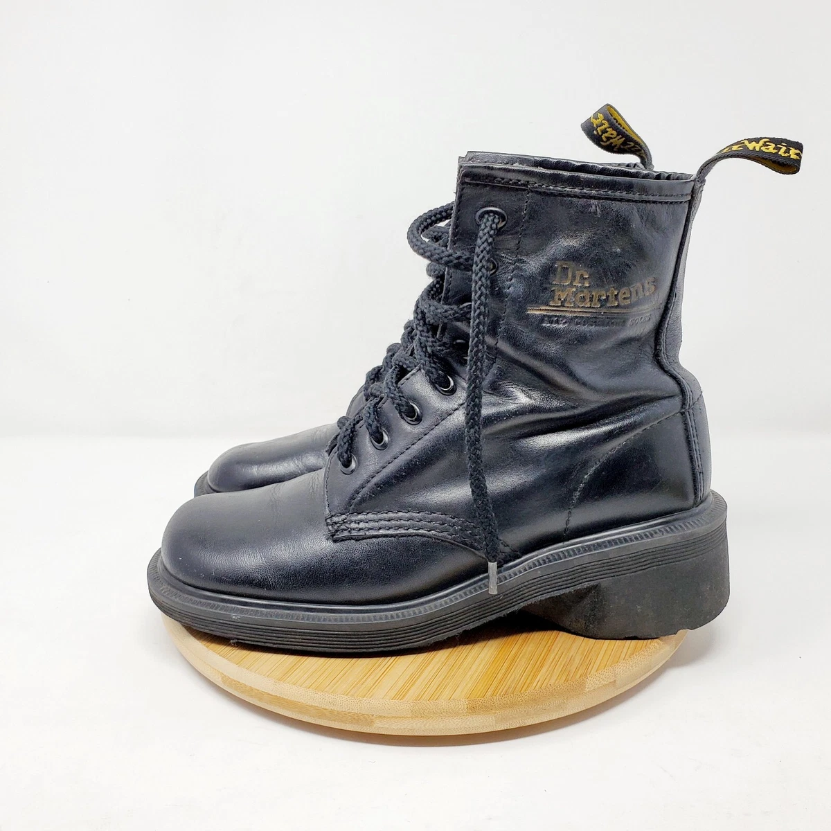 Dr Doc Martens Womens 5 Boots Black Leather Lace Up England 8 Eye