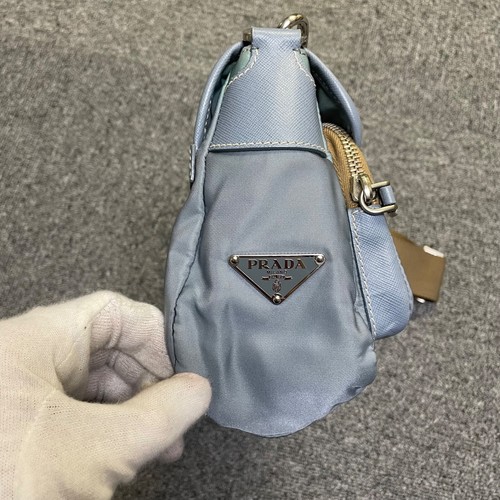 Prada shoulder bag light blue nylon - Picture 6 of 22