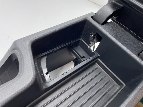 BMW 3ER F30 F31 MITTELKONSOLE FACH MIT LEDER ARMLEHNE 🌟 - Bild 14 von 15