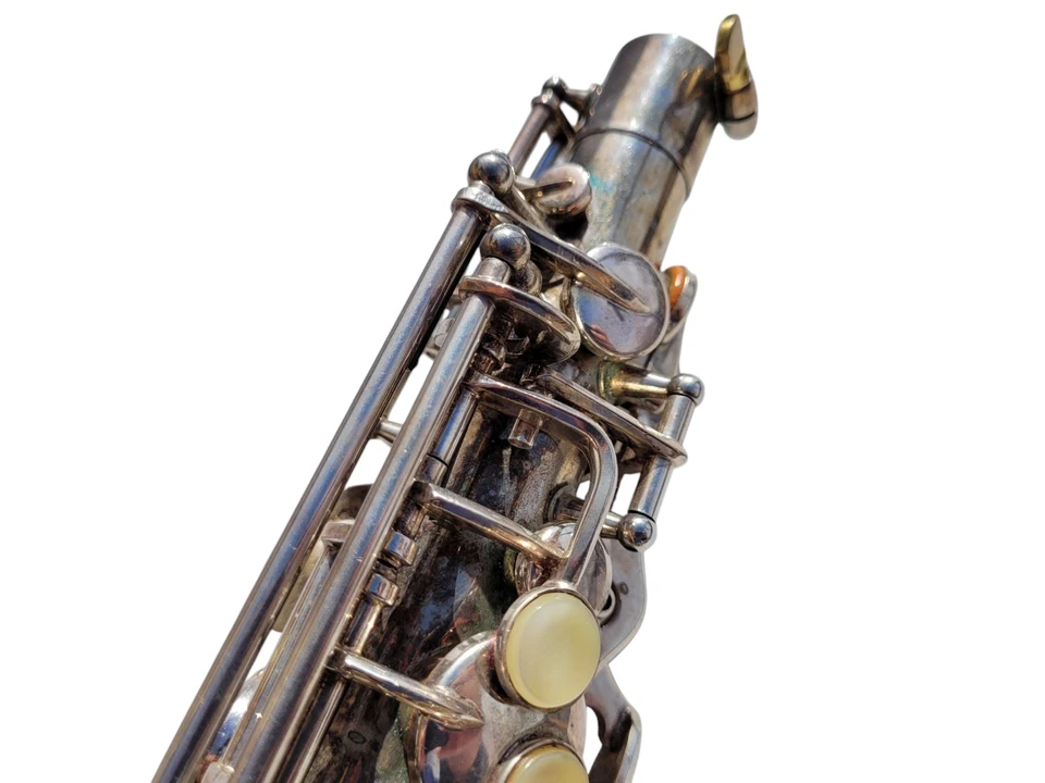 Conn Alto Silver Saxophone Sax Includes Neck Soft Case and Mouthpiece - Image 4 of 4