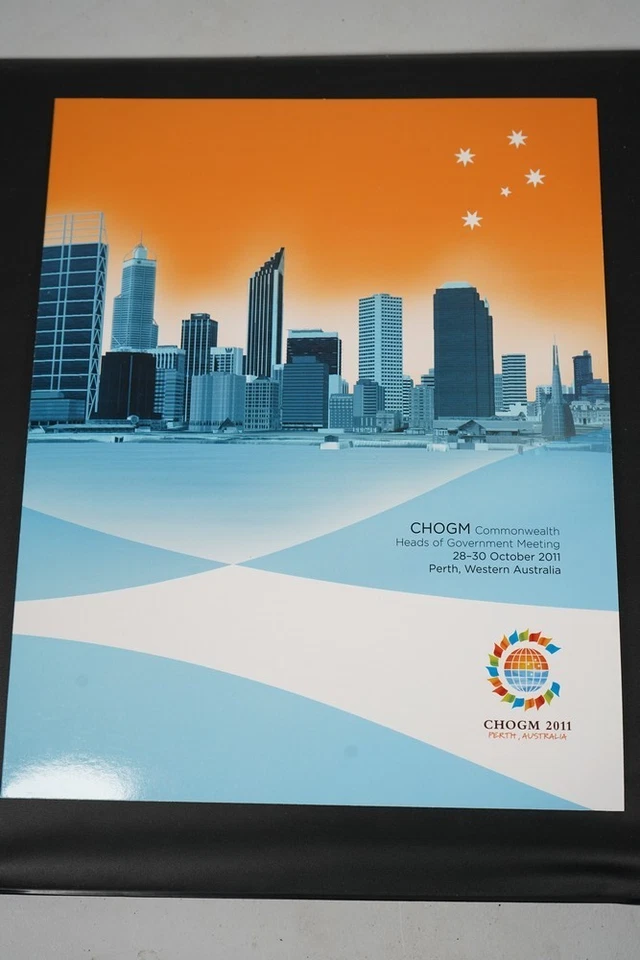 COLECCIÓN DE ESTAMPILLAS MNH AUSTRALIANAS E ISLAS COCOS PAQUETES CARPETAS Y HOJAS DE RECUERDO Foto 2 de 4