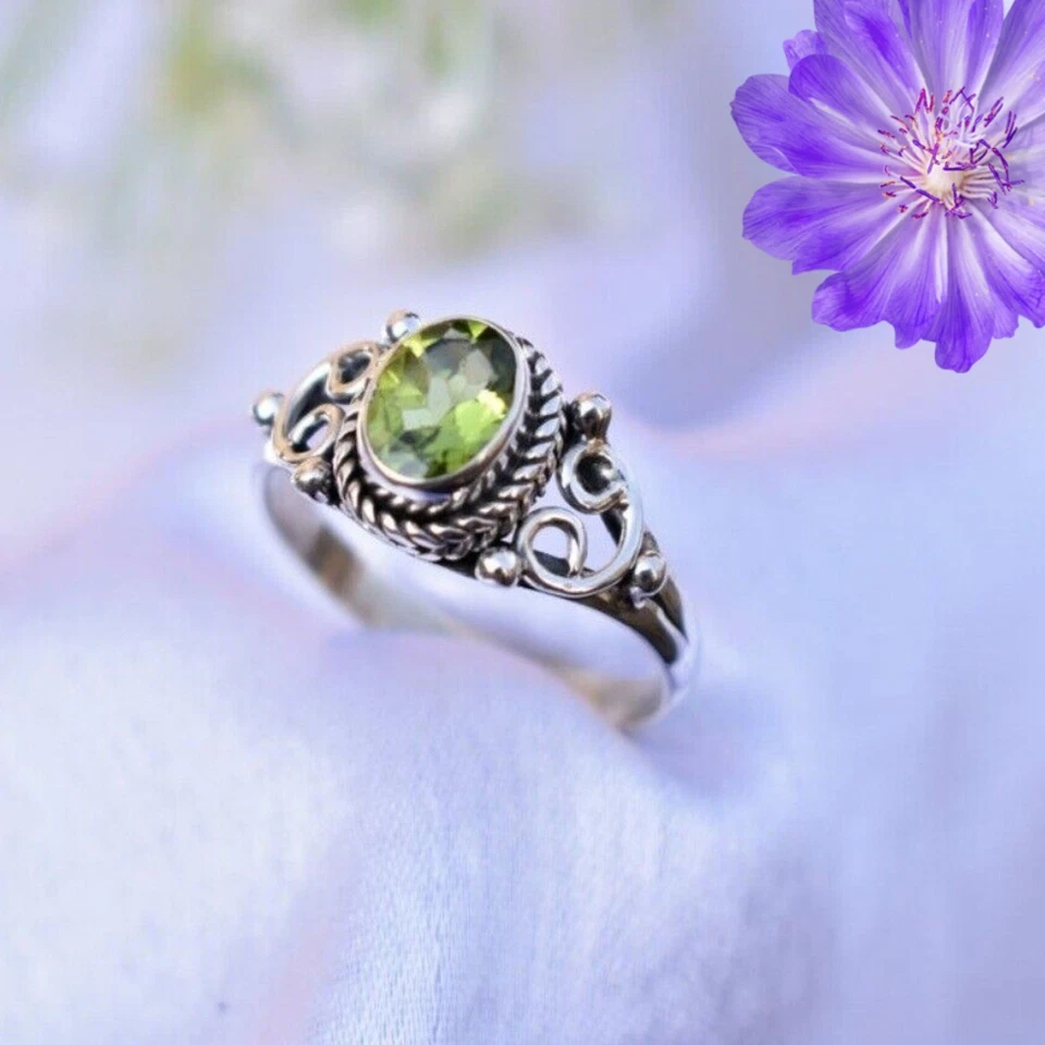 Elegant Peridot Gemstone Handmade 925 Sterling Silver Jewelry Ring All Size - Image 3 of 4