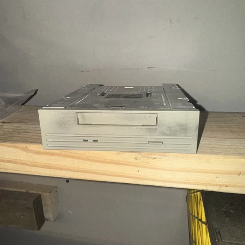Seagate MODEL CTD2004R-S Tape drive